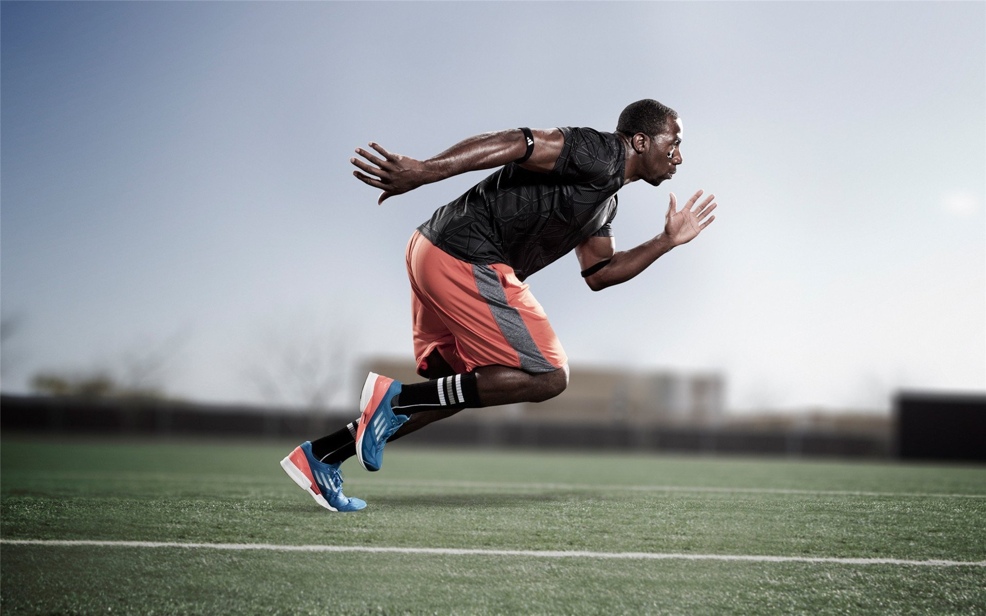 维尔·冯·威克：暴力冲撞与精准配合，让南非队的进攻无懈可击，维尔纳冯勃洛姆堡